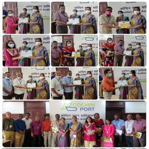 The prizes for various competitions held for employees in connection with #AzadiKaAmritMahotsav celebrations at Cochin Port 