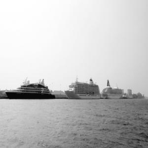 It is cruise time at Cochin Port. Three cruise ships, MV The World,MV Artania and MV Le Champlain called at Cochin Port  with 866 tourists & 856 crew